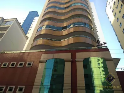 Apartamento com 3 Quartos à venda, 140m² no Centro, Balneário Camboriú