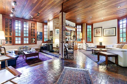 Casa com 4 Quartos à venda, 440m² no Jardim Leonor, São Paulo