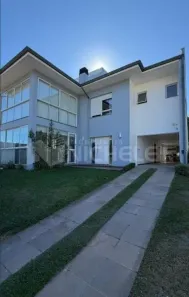 Casa com 4 Quartos para alugar, 720m² no Interlagos, Caxias do Sul