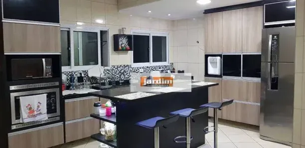 Sobrado com 4 Quartos à venda, 318m² no Anchieta, São Bernardo do Campo