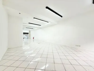 Ponto Comercial para alugar, 220m² no Moinhos de Vento, Porto Alegre