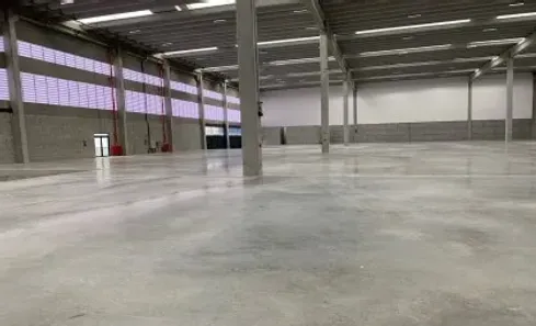 Galpão/Depósito/Armazém para alugar, 2378m² no Centro, Osasco
