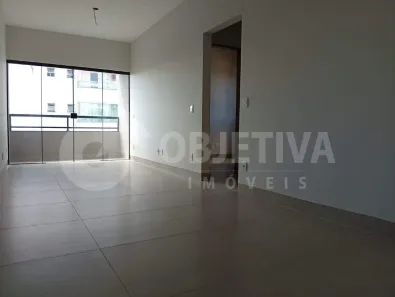 Apartamento com 2 Quartos à venda, 60m² no Saraiva, Uberlândia