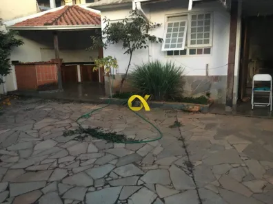 Casa com 3 Quartos para alugar, 220m² no Jardim Europa, Piracicaba