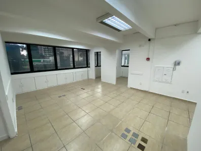 Ponto Comercial para alugar, 66m² no Santo Amaro, São Paulo