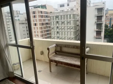 Apartamento com 3 Quartos para alugar, 160m² no Cerqueira César, São Paulo