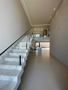 Sobrado com 3 Quartos à venda, 249m² no Jardins Sevilha, Aparecida de Goiânia