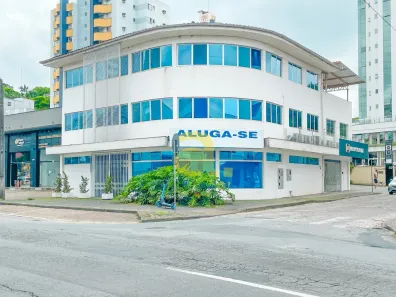 Sala Comercial para alugar, 492m² no Vila Nova, Blumenau