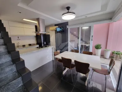 Casa com 4 Quartos à venda, 138m² no Embaré, Santos