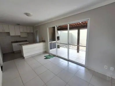 Casa com 3 Quartos à venda, 250m² no Parque das Esmeraldas, Marília