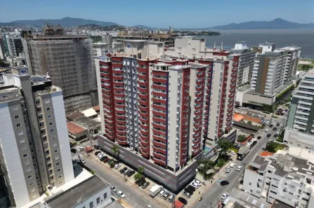 Apartamento com 3 Quartos para alugar, 126m² no Campinas, São José