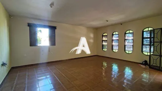 Casa com 4 Quartos para alugar, 180m² no Nossa Senhora Aparecida, Uberlândia