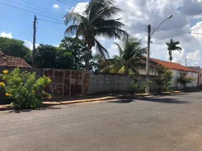 Lote/Terreno à venda, 2159m² no Centro, Sales