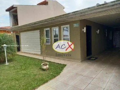 Casa com 3 Quartos à venda, 190m² no Santa Felicidade, Curitiba
