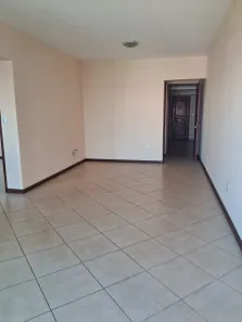 Apartamento com 2 Quartos para alugar, 105m² no Cancela Preta, Macaé