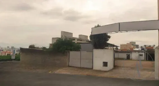 Lote/Terreno à venda, 750m² no Vila Lucy, Sorocaba
