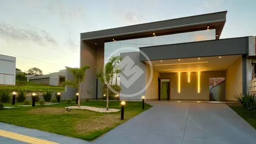 Casa de Condomínio com 3 Quartos à venda, 191m² no Residencial Condomínio Jardim Veneza, Senador Canedo