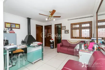 Casa com 3 Quartos à venda, 188m² no Medianeira, Porto Alegre