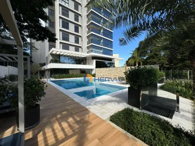 Apartamento com 3 Quartos à venda, 228m² no Zona 03, Maringá