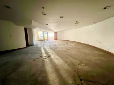 Sala Comercial para alugar, 761m² no Floresta, Porto Alegre