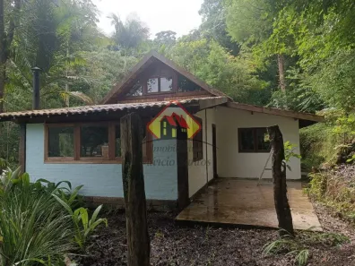 Casa com 1 Quarto à venda, 110m² no Centro, Santo Antônio do Pinhal