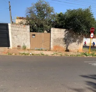 Prédio Comercial à venda, 200m² no Núcleo Residencial Presidente Geisel, Bauru