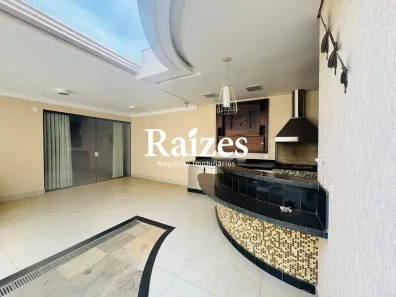 Casa com 4 Quartos para alugar, 300m² no Lídice, Uberlândia
