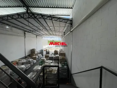 Galpão/Depósito/Armazém à venda, 437m² no Jardim Santa Maria, São José dos Campos
