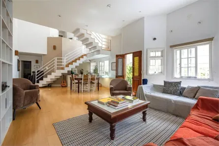 Casa com 3 Quartos à venda, 254m² no Sumaré, São Paulo