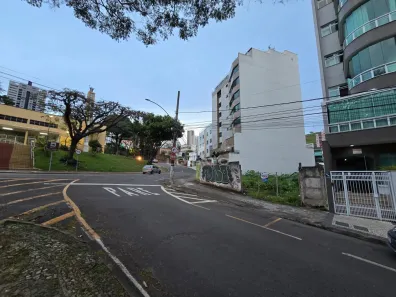 Lote/Terreno à venda, 373m² no Bom Pastor, Juiz de Fora
