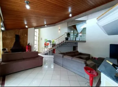 Sobrado com 3 Quartos à venda, 349m² no Jardim São Caetano, São Caetano do Sul