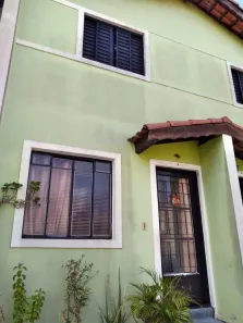 Sobrado com 2 Quartos à venda, 70m² no Jardim Itacolomi, São Paulo