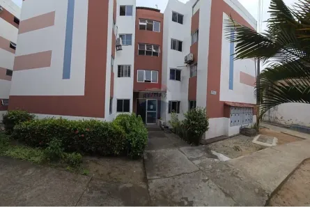 Apartamento com 2 Quartos à venda, 67m² no Pinheiro, Maceió