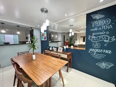 Sobrado com 4 Quartos à venda, 183m² no Glória, Macaé