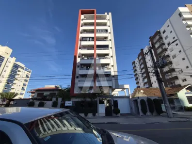 Apartamento com 2 Quartos para alugar, 63m² no América, Joinville