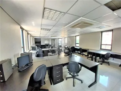 Prédio Comercial para alugar, 685m² no Brooklin Paulista, São Paulo