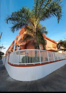 Casa de Condomínio com 2 Quartos à venda, 109m² no Marapé, Santos