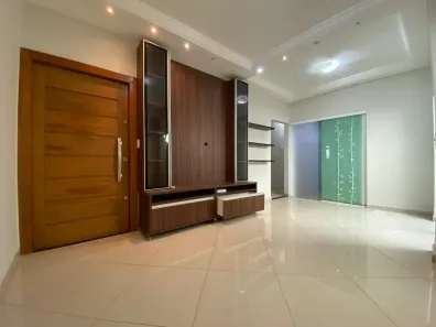 Casa com 3 Quartos à venda, 240m² no Nova Uberlândia, Uberlândia