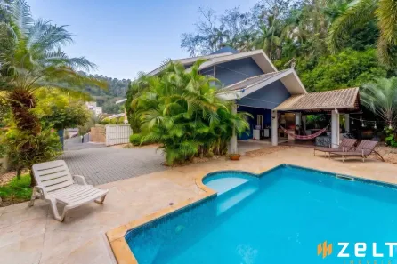 Casa com 3 Quartos para alugar, 162m² no Salto Weissbach, Blumenau