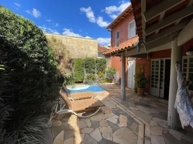 Casa com 3 Quartos à venda, 255m² no Vila Militar, Uberaba
