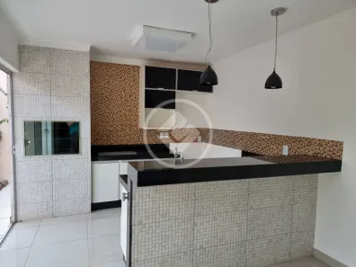 Casa de Condomínio com 3 Quartos à venda, 140m² no Jardim Imperial, Cuiabá
