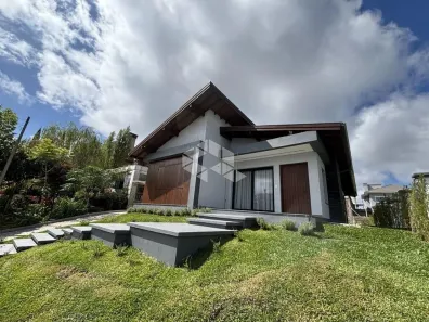 Casa com 3 Quartos à venda, 180m² no Mato Queimado, Gramado