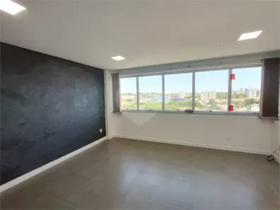 Sala Comercial à venda, 29m² no Centro, Gravataí
