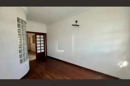 Casa com 3 Quartos à venda, 242m² no Carlos Prates, Belo Horizonte