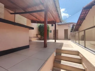 Casa com 4 Quartos à venda, 250m² no Engenho Nogueira, Belo Horizonte