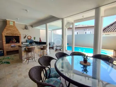 Casa de Condomínio com 3 Quartos para alugar, 248m² no Parque das Laranjeiras, Itatiba