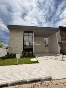 Casa de Condomínio com 3 Quartos à venda, 153m² no Cajupiranga, Parnamirim