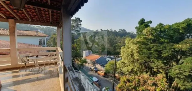 Sobrado com 4 Quartos à venda, 290m² no Jardim Ibiratiba, São Paulo