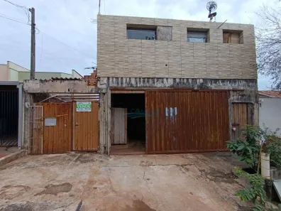 Sobrado com 2 Quartos à venda, 110m² no Parque Residencial Elizabeth, Londrina
