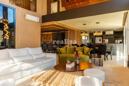 Casa de Condomínio com 3 Quartos à venda, 283m² no Vila Prinstrop, Gramado